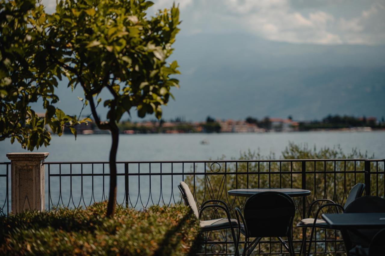 Hotel Villa Maria Au Lac - Estella Hotels Italia Toscolano Maderno Exterior photo
