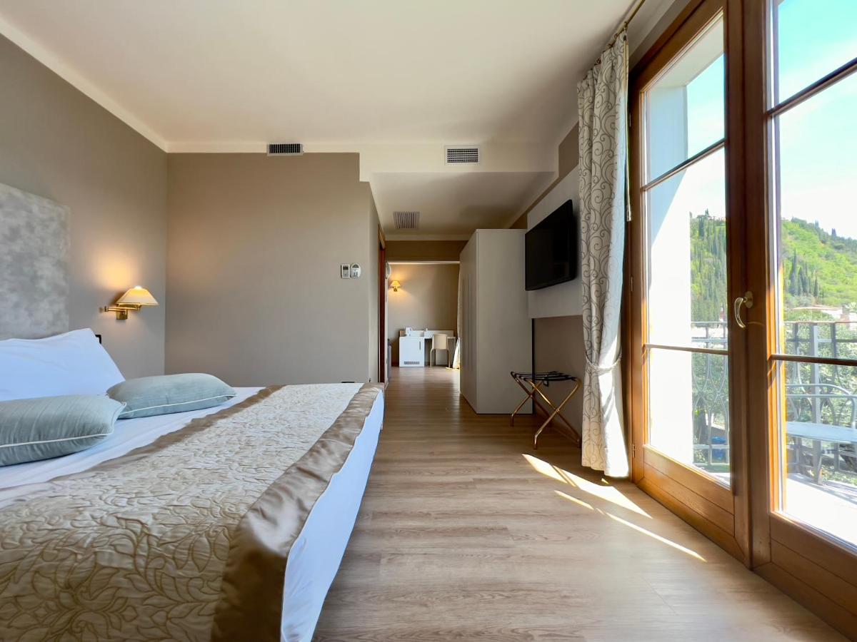 Hotel Villa Maria Au Lac - Estella Hotels Italia Toscolano Maderno Exterior photo