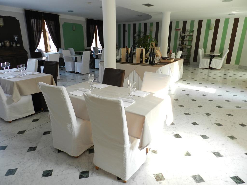 Hotel Villa Maria Au Lac - Estella Hotels Italia Toscolano Maderno Exterior photo